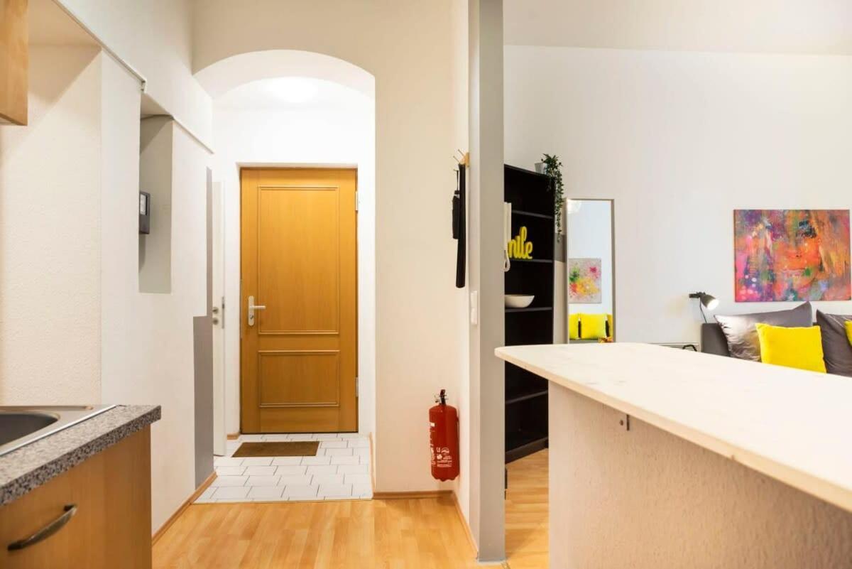 Cozy 2 Room Apartment Next To Hermannstrasse Βερολίνο Εξωτερικό φωτογραφία